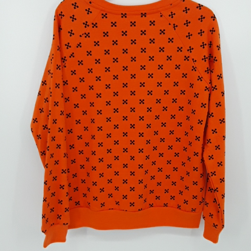 NWT HALLOWEEN Bats Light Up Sweatshirt - Picture 3 of 6